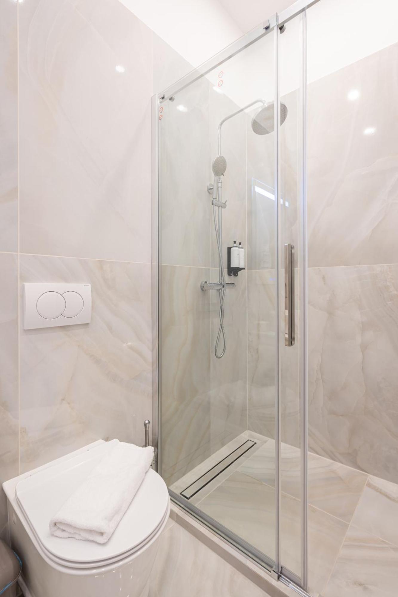 W30 - Wesselenyi Charming Apartment - Best Location By Bqa 布达佩斯 外观 照片