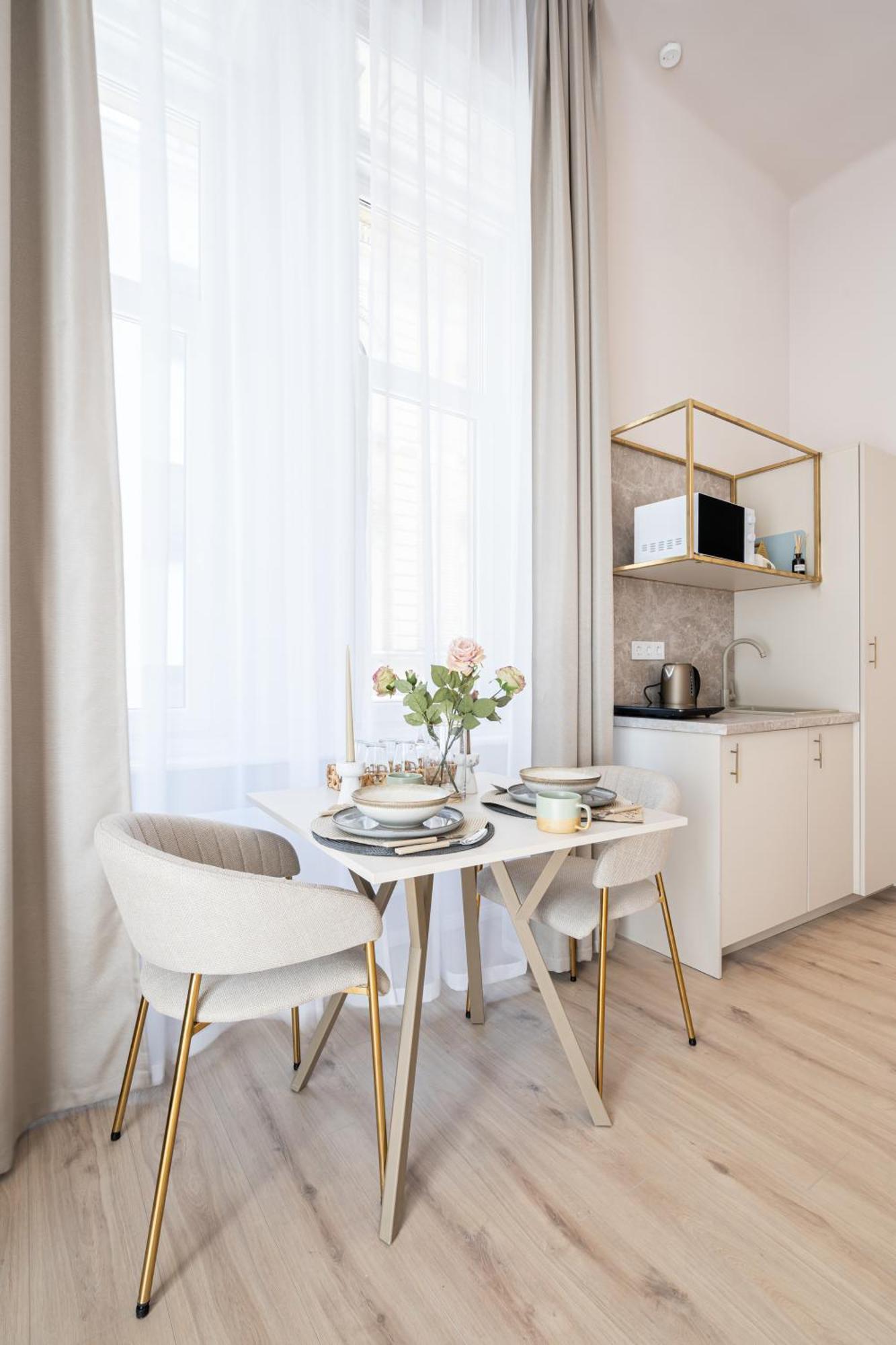 W30 - Wesselenyi Charming Apartment - Best Location By Bqa 布达佩斯 外观 照片